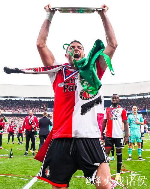 罗马诺丨S·希门尼斯或将近期进行脚踝手术 罗马诺丨S·希门尼斯或将近期进行脚踝手术